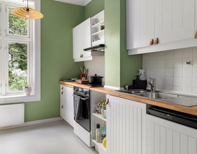 Kitchen wall painting