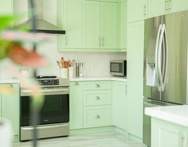 best color to paint kitchen cabinets