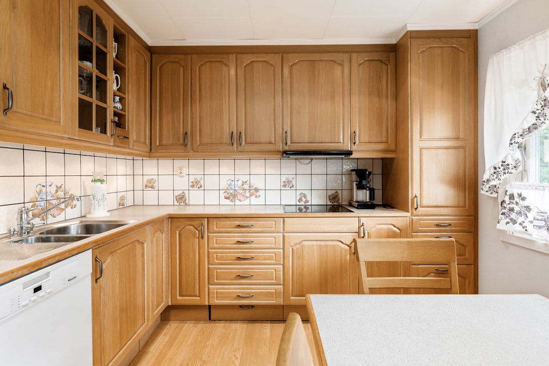 wood kitchen cabinet color ideas